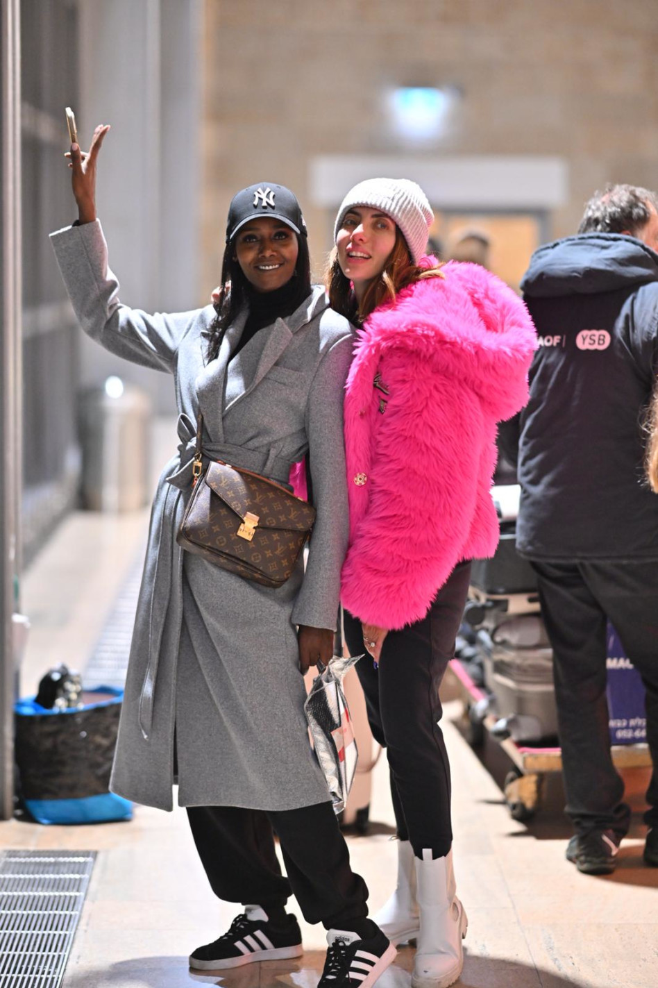 אירה דולפין, טהוניה רובל (צילום: משה בן נאים)