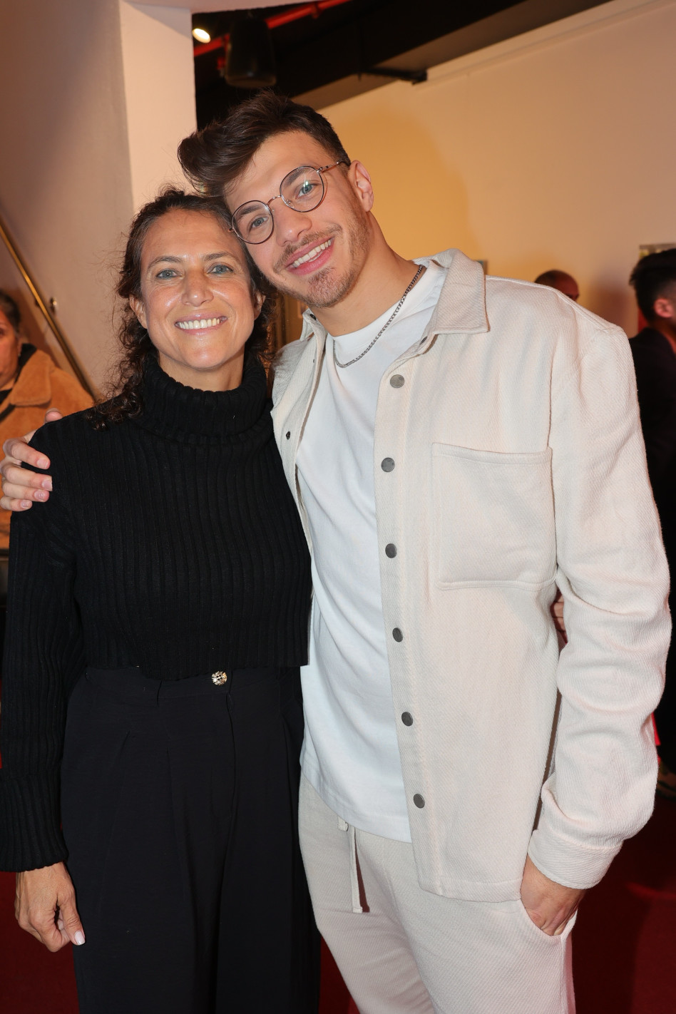 תומר הכהן ואמו דפנה (צילום: רפי דלויה)