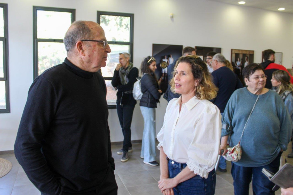 נעם בן גוריון-מוסרי ובוגי יעלון (צילום: רום שקד)