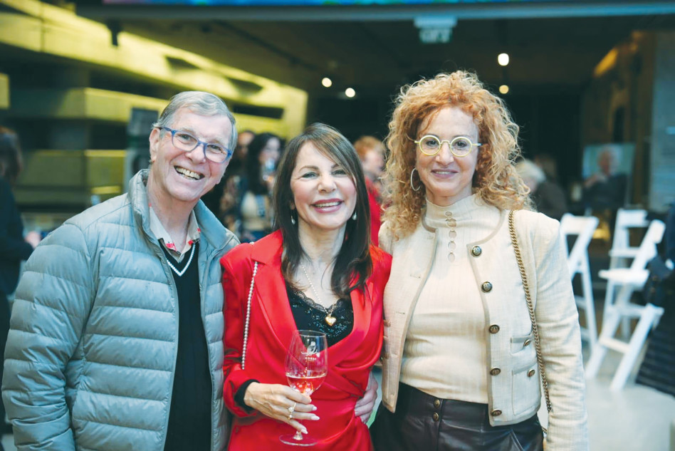 דליה קורקין , יונה ודודי ברטל (צילום: אלעד מלכה)