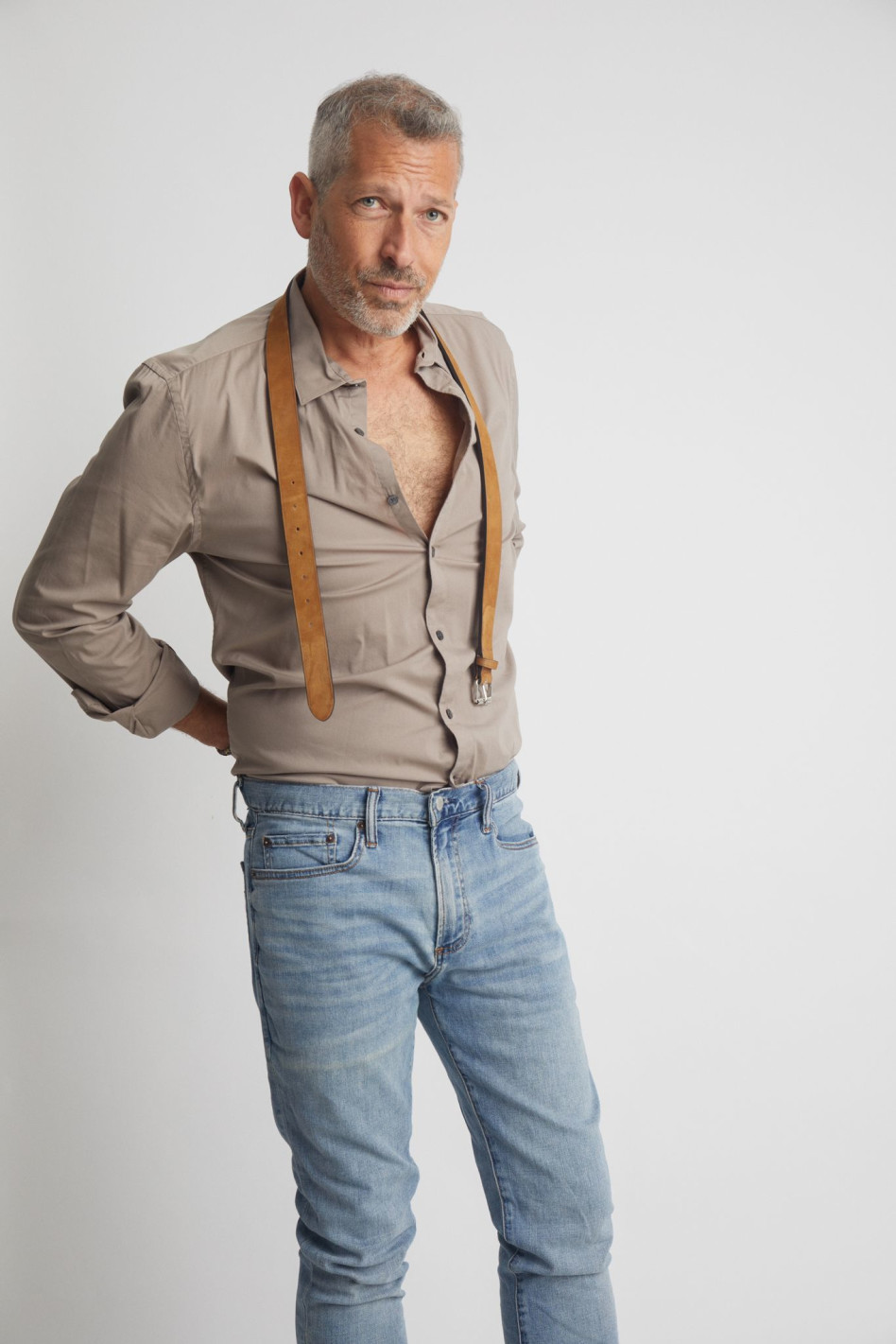 גיא שיקר (צילום: שלומי אלדו, ויז׳ואל ארט)