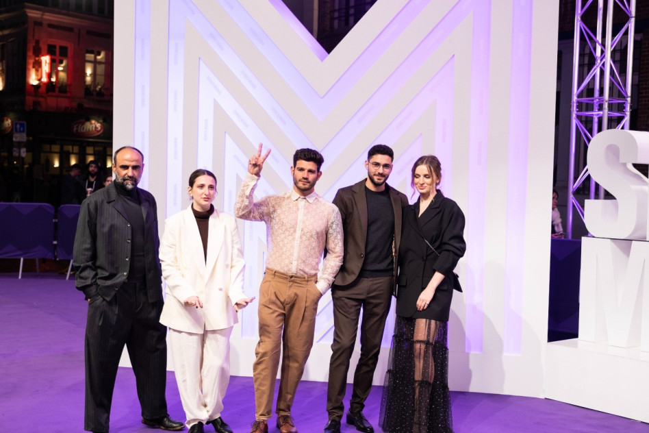 קאסט הסדרה ''שמים אדומים'' (צילום: Lise sauvage)