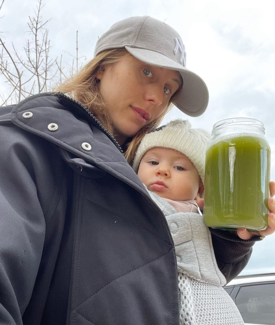 אלינה לוי ובנה אוליבר (צילום: צילום מסך אינסטגרם)