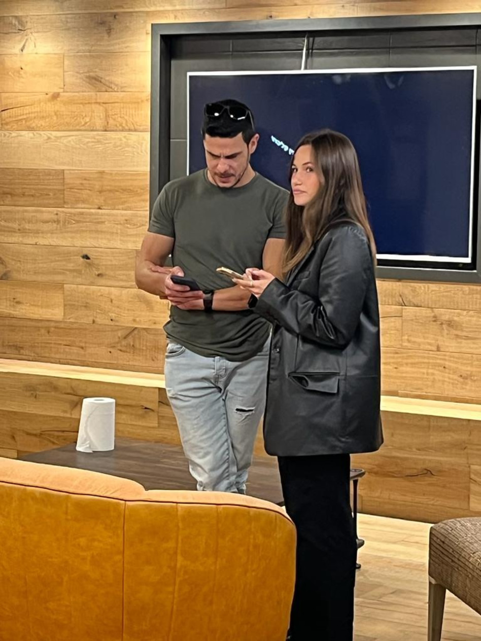 יובל מאור ומאיר הכהן, ''אהבה חדשה'' (צילום: פרטי)