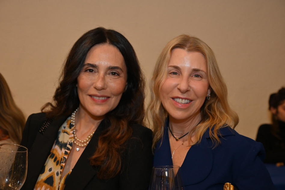 דנה אונגר בר דיין ושרון עוזיאל (צילום: תמר מצפי)