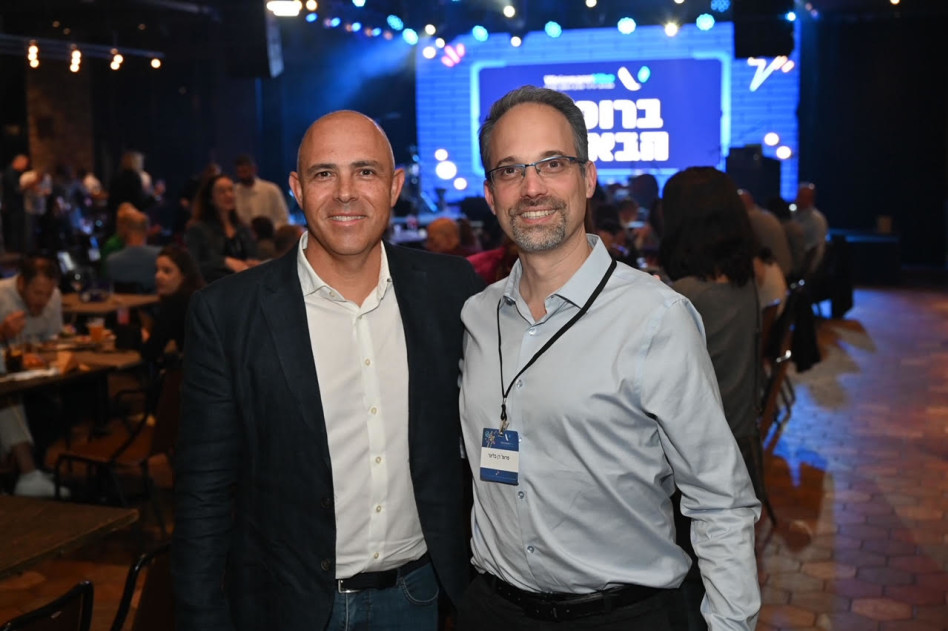 רן בליצר ואלון חן (צילום: אוהד הרכס ואיתי בלסון, מכון ויצמן למדע)