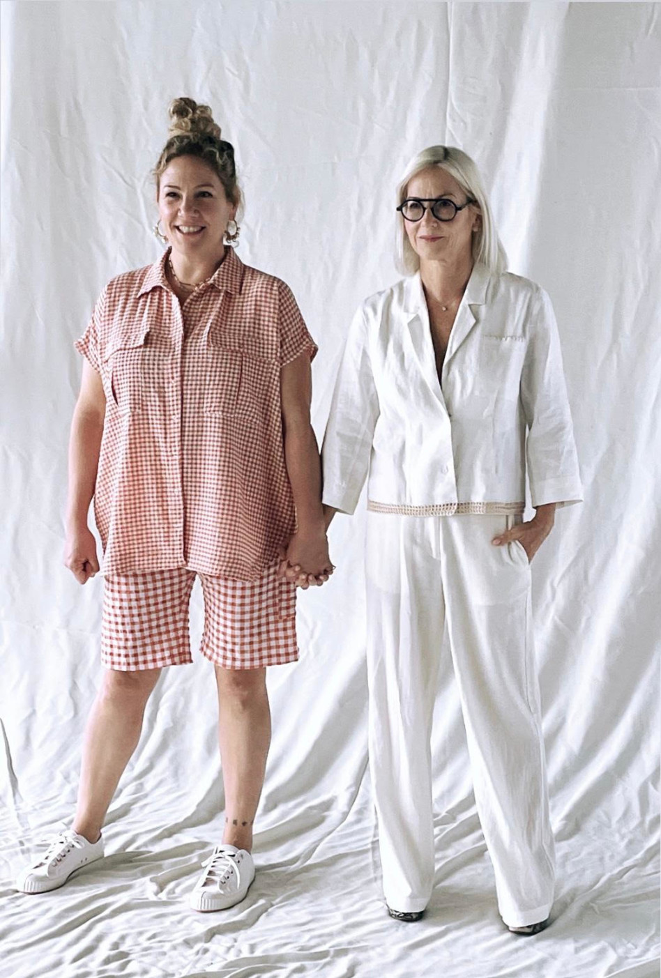 קארן אוברזון וקרין לאופר דיין  (צילום: באדיבות יח''צ יריד ABOUT US)