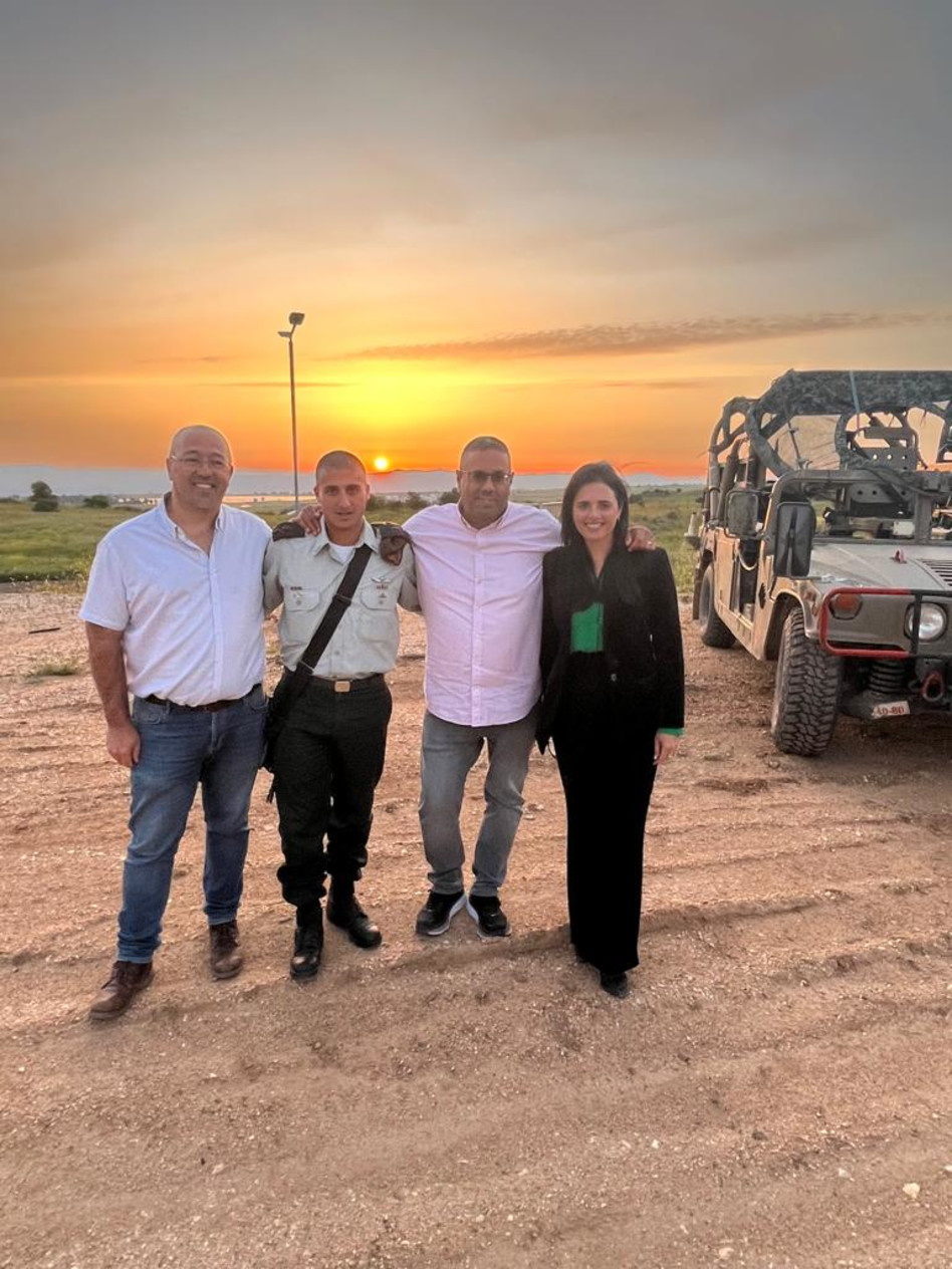 איילת שקד, עמוס דבוש, עומר סולימאן ואייל אוהב ציון  (צילום: קרן נדל''ן)