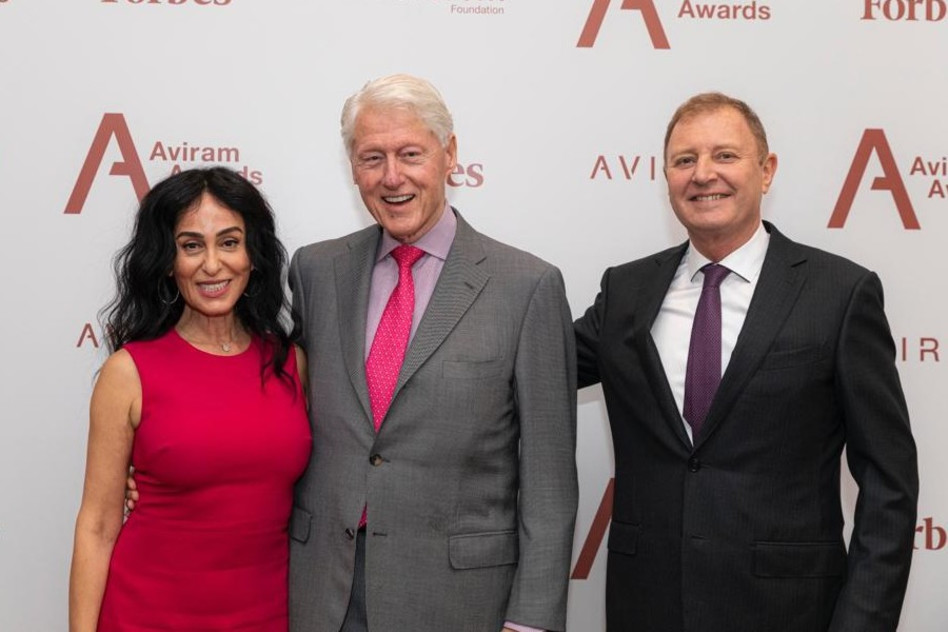 זיו אבירם, ביל קלינטון, ריטה (צילום: פורבס)