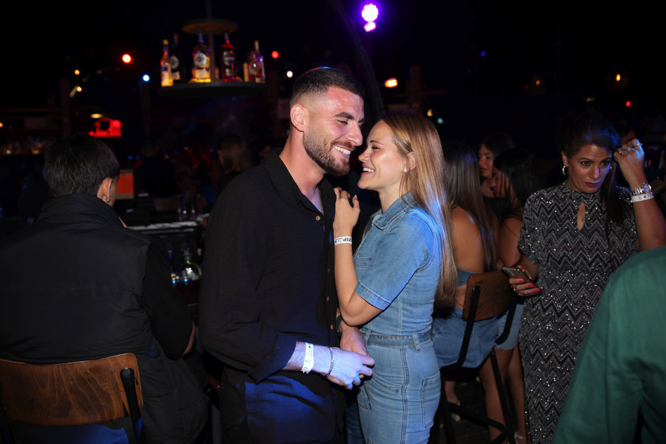 משה שמש וכריסטינה סים (צילום: אור גפן)