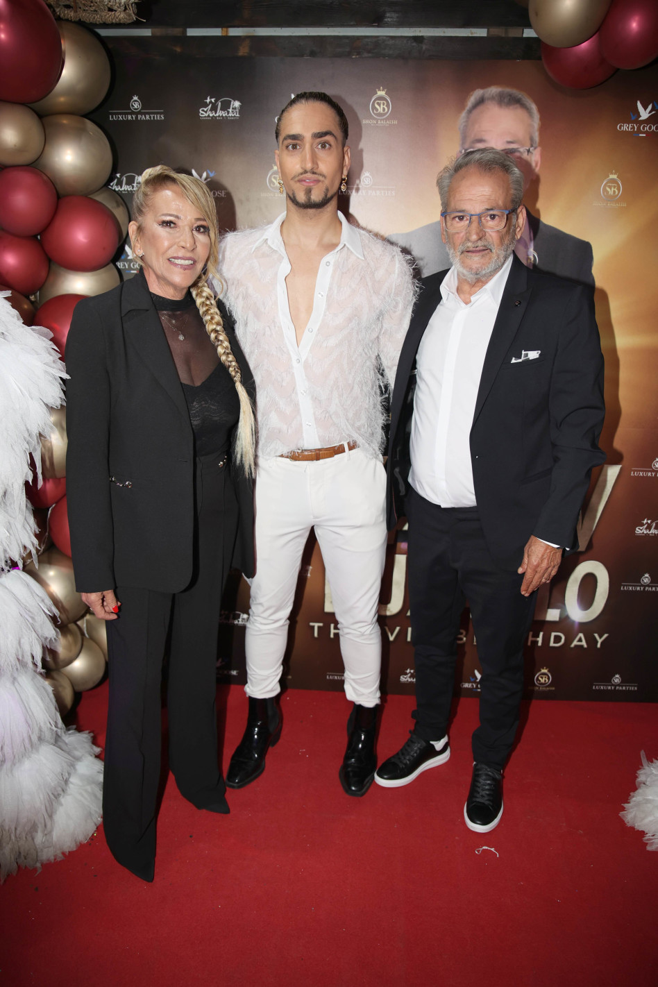 יעקב וחני בוזגלו עם המפיק שון בלאיש (צילום: אור גפן)