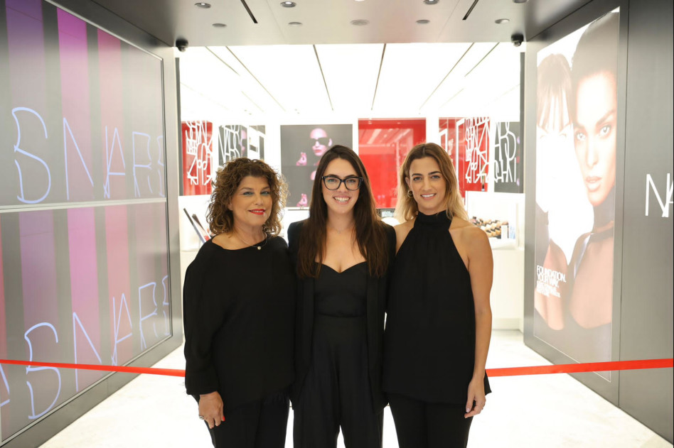 יעל בילט, עדי קדם וניצה בילט (צילום: גלינה טולצינסקי)