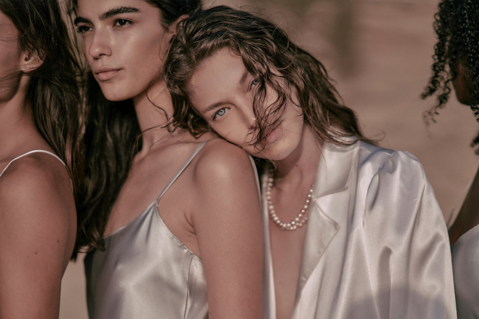 עולה על מטוס אחת לשבוע לטובת עבודות ברחבי אירופה. מאי צחור (צילום: שי כהן ארבל)