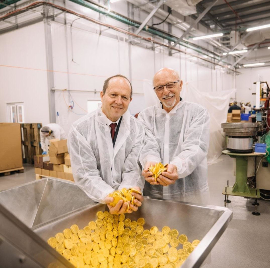 לני סאקסטיין וניר ברקת (צילום: נאו מדיה)