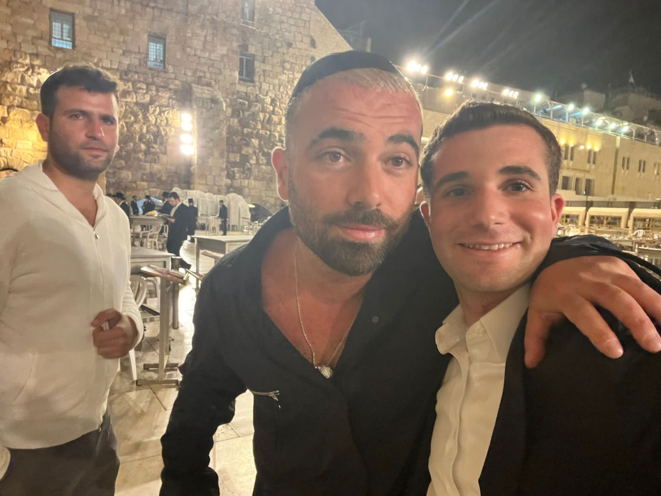 עומר אדם  (צילום: באדיבות: איציק אוחנה כיכר השבת והרבנית של האיטנסטגרם,אבי מובשביץ )