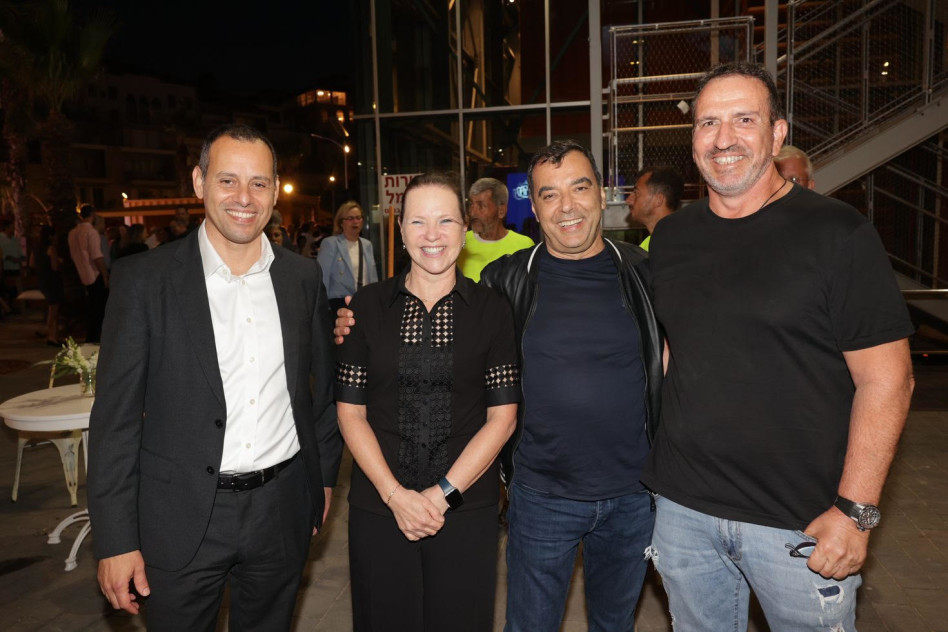 איל וולדמן, אמנון וענת שעשוע ואייל בן -סימון (צילום:  רפי דלויה)