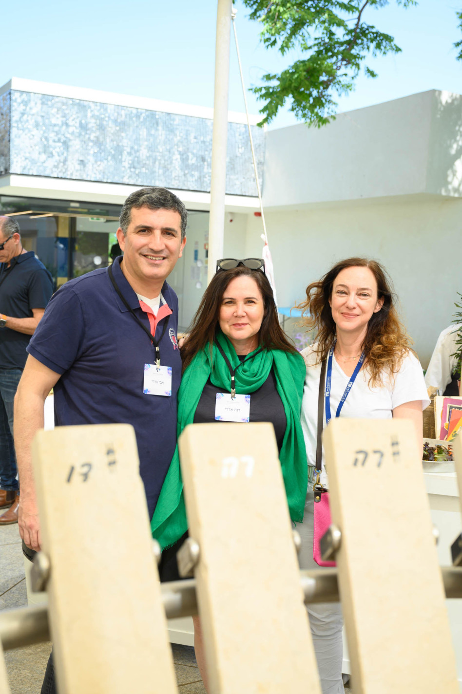 יעל גורן-וגמן, דנה ואבי אדרי   (צילום: אוהד הרכס ואיתי בלסון, מכון ויצמן למדע)