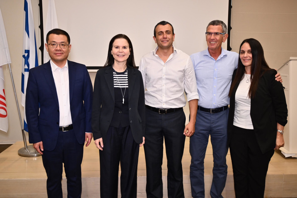 אסתי כרמלי, רונן זוהר, שי באב''ד, עופרה שטראוס גו צ'אנגפנג (צילום: פלג אלקלעי)