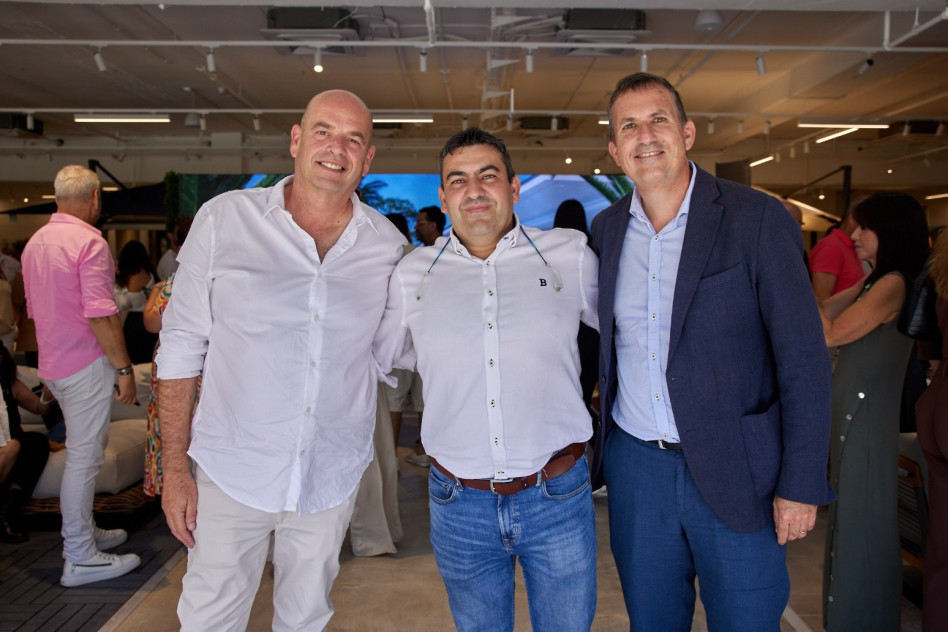 חוסה נרסלס, לואיס באונו-ניטו וגלעד קרונר (צילום: שוקה כהן)