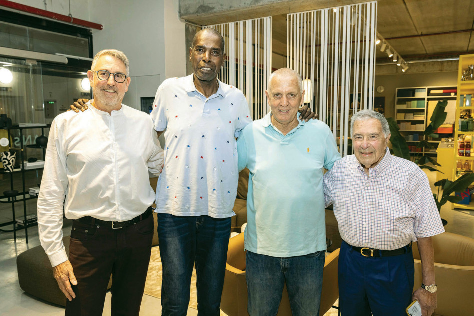 צשמעון מזרחי, מוטי ארואסטי, ,אולסי פרי ושוקי שוורץ (צילום: לנס הפקות)