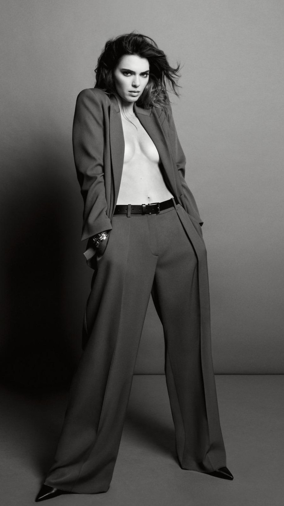 קנדל ג׳נר לקלווין קליין (צילום: אינז & ווינוד)