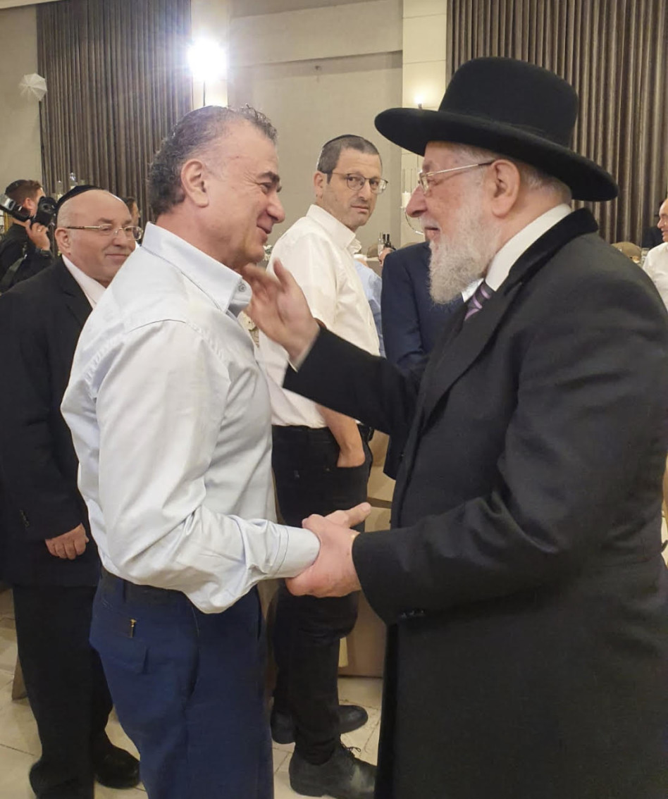 ישראל מאיר לאו ומיכאל מירילשוילי (צילום: שוקי לרר)