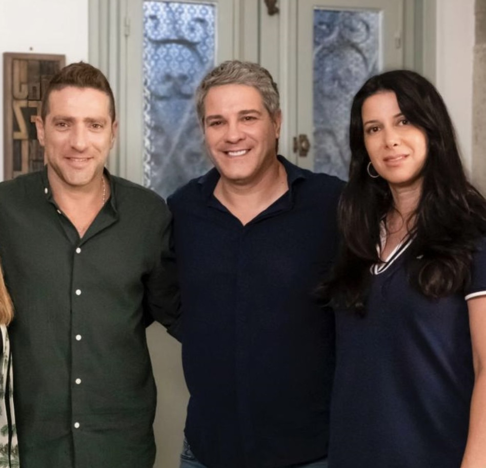 רונית דוידוביץ-זוגלובק, אלי זוגלובק ומשה אשכנזי (צילום: באדיבות זוגלובק)