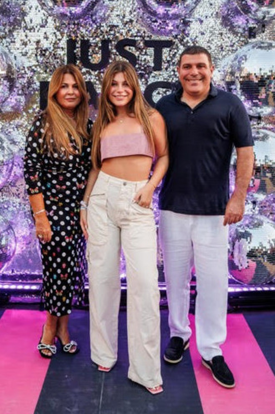 טדי שגיא, יולי שגיא ולימור בהט-סימנוביץ' (צילום: פיפל פוטוגרפי)