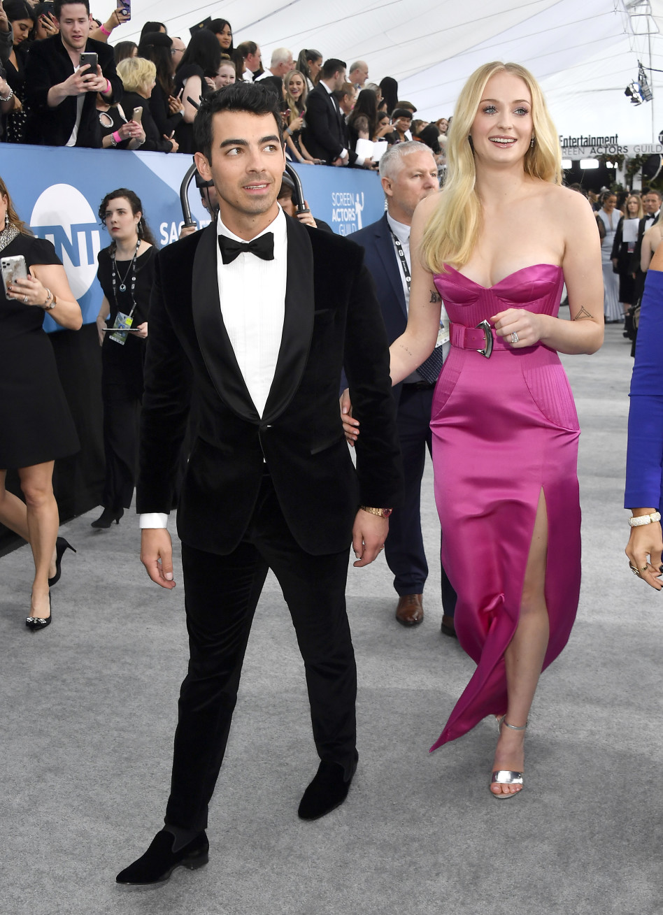 סופי טרנר, ג'ו ג'ונאס (צילום: Frazer Harrison/Getty images)