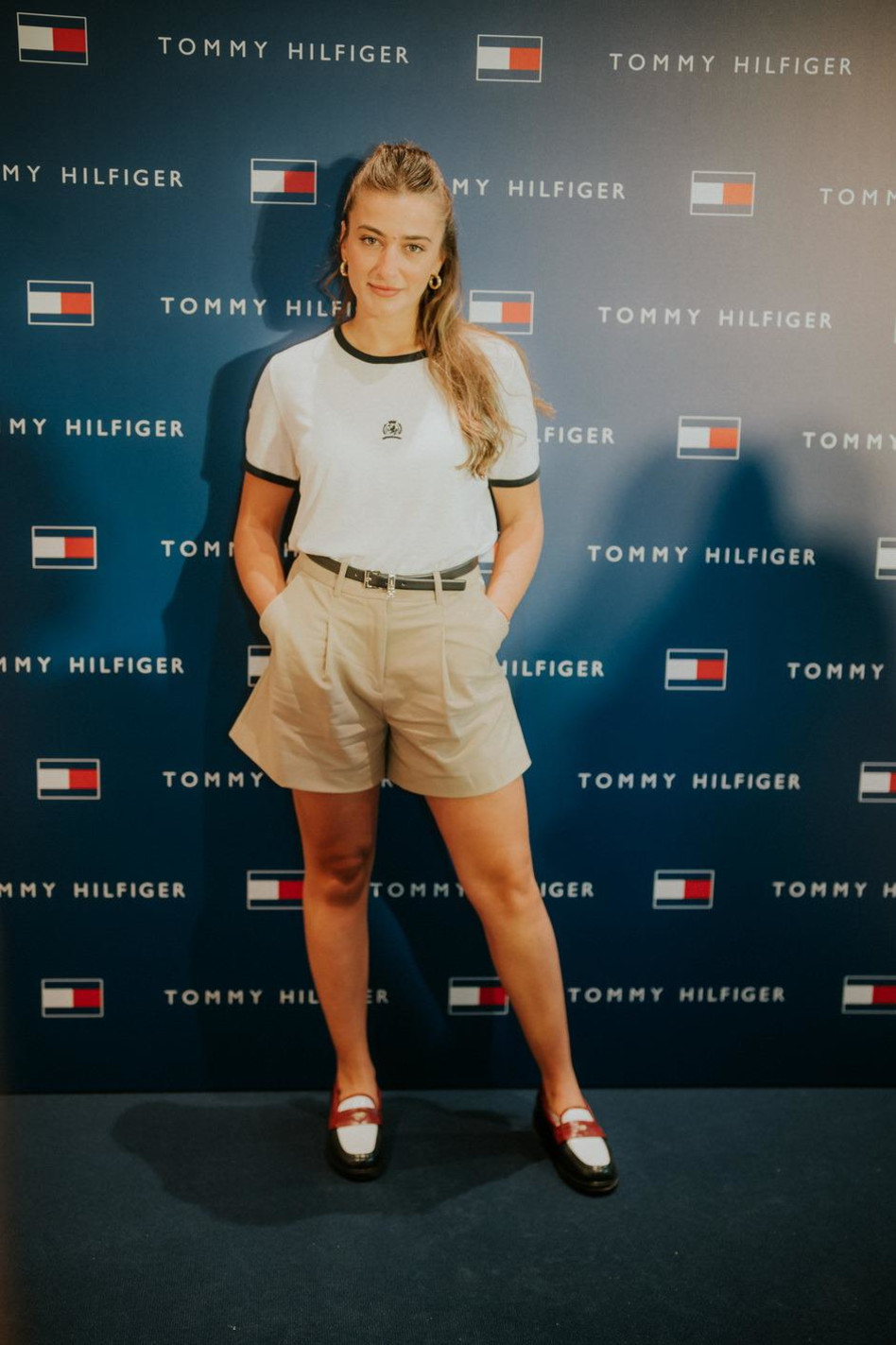 גל מלכה באירוע השקת הקולקציה החדשה של TOMMY HILFIGER (צילום: דנה קופל,איה ואבי צלמים)