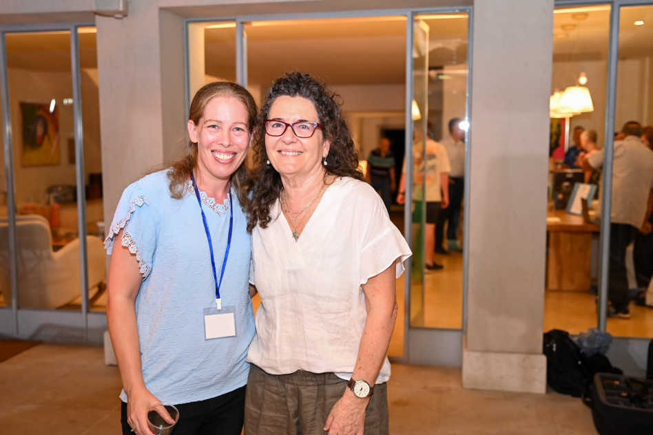 נאוה מיכאל-צברי וליאורה שוהם-פיטרס (צילום: רודי אזואלי)