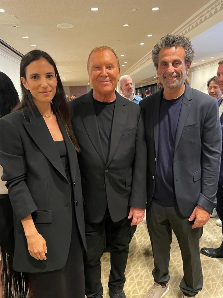 רוני אירני, מייקל קורס ויפעת אירני   (צילום: פקטורי 54)