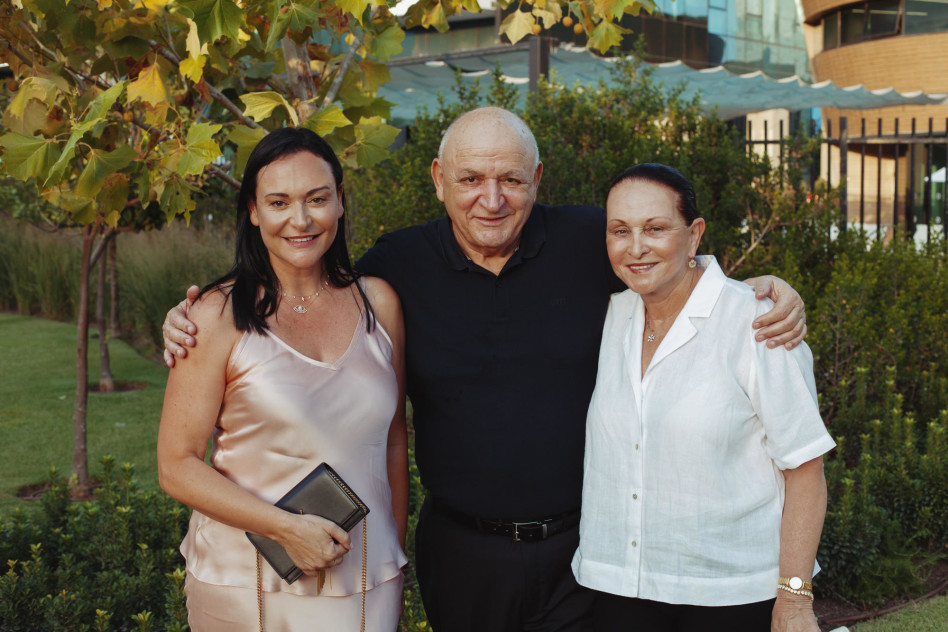 חיה ויצחק תשובה וגל נאור (צילום: סנדרו זף, Sandro Zef)