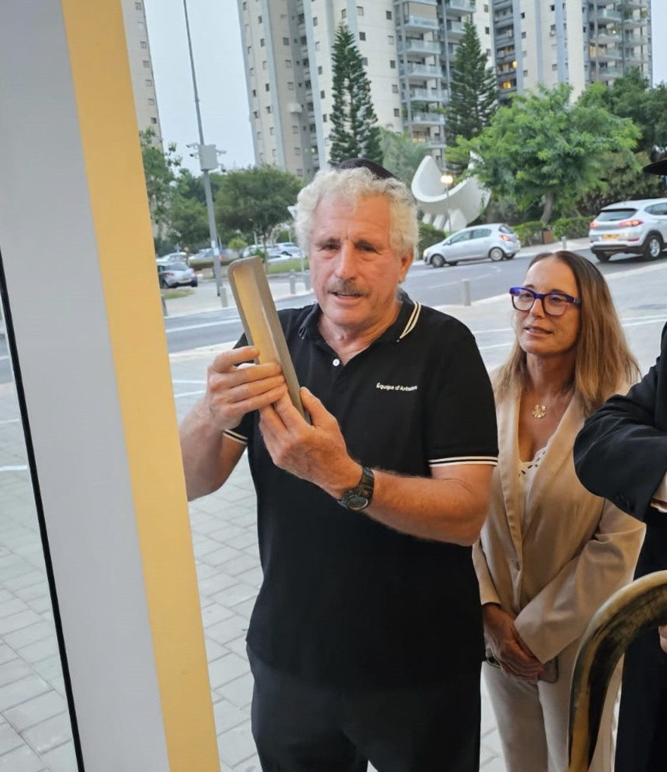  דורון אביב ודפנה הרלב  (צילום: יחצ)