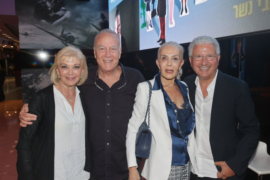 משה אדרי, יהודית ואבי טיומקין ופנינה אדרי  (צילום: רפי דלויה)