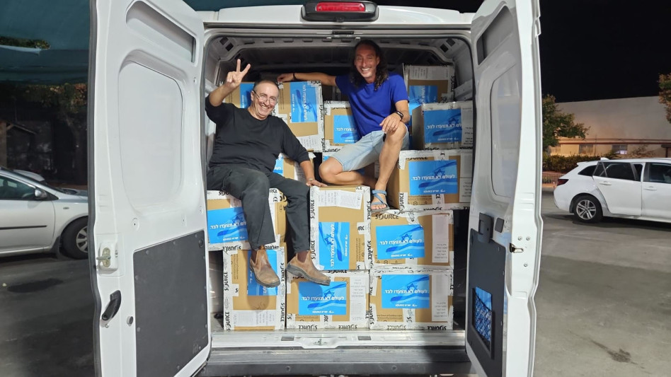 משאית התרומות של שורש (צילום: באדיבות שורש)