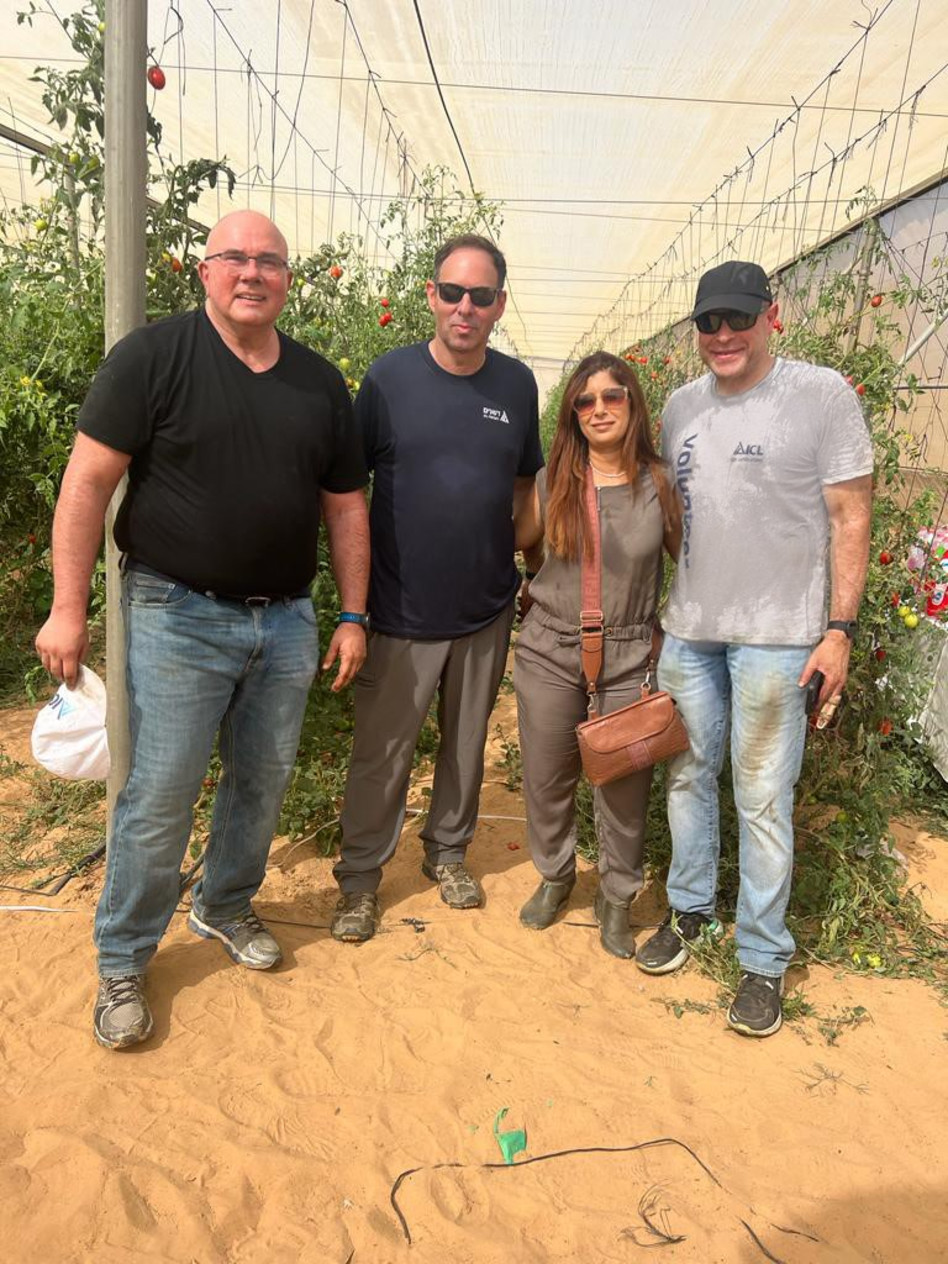 רביב צולר, לילך גבע-הראל, אלעד אהרונסון ואבירם להב (צילום: באדיבות החברה)