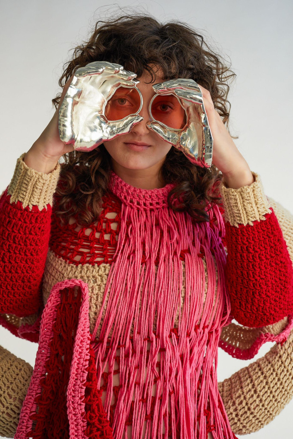 עבודתה של תמר אלון (צילום: גיא רשקובן)