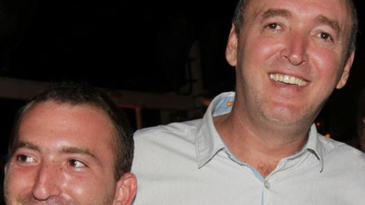 עם אבא שלום (צילום:רפי דלויה)