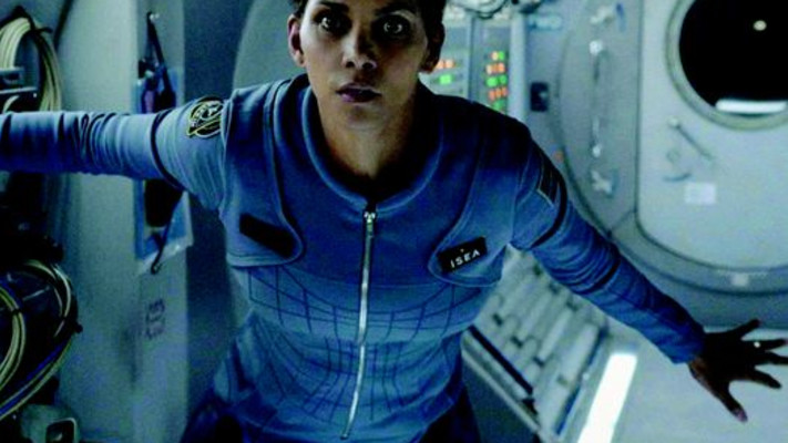 האלי ברי ב''אקסטנט'' (צילום: יח''צ)