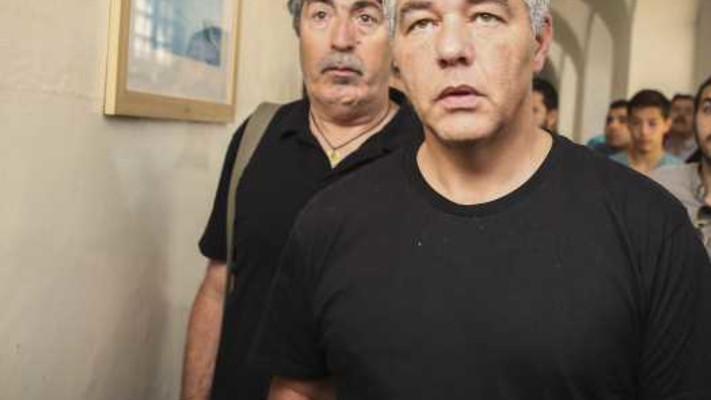 רונאל פישר בבית המשפט