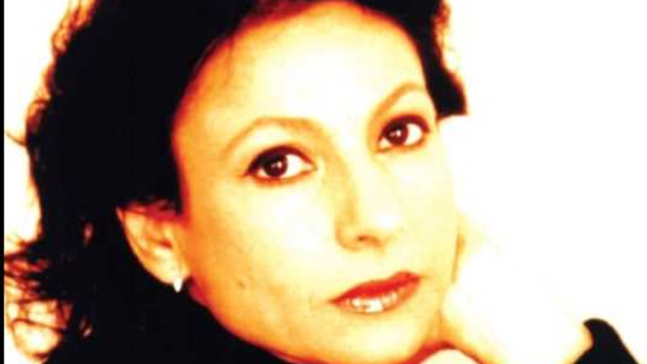 אסתר עופרים