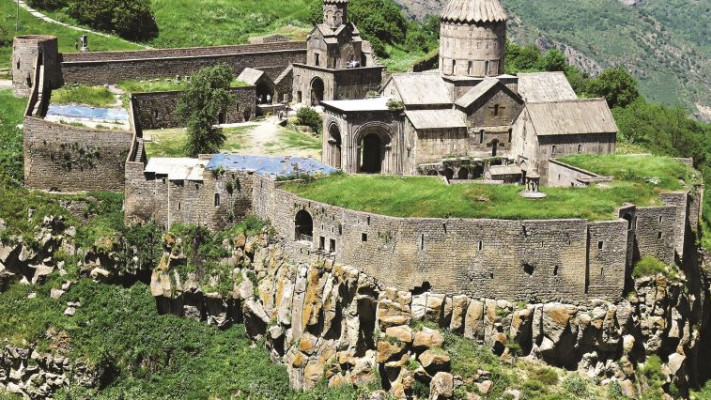 כנסיית טבאב, ארמניה