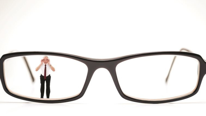 משקפיים. צילום: אינג אימג'