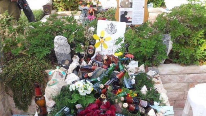 קברו של לי מט ז&quot;ל. צילום: מתוך פייסבוק