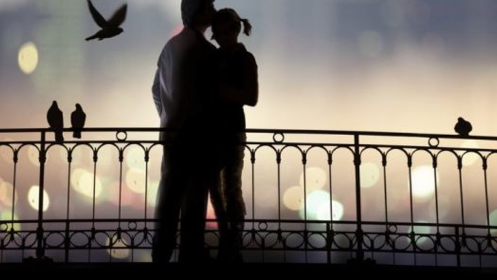 חברות עמוקה