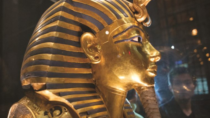 המסכה של המלך תות ענח' אמון, בעקבות האוצר האבוד