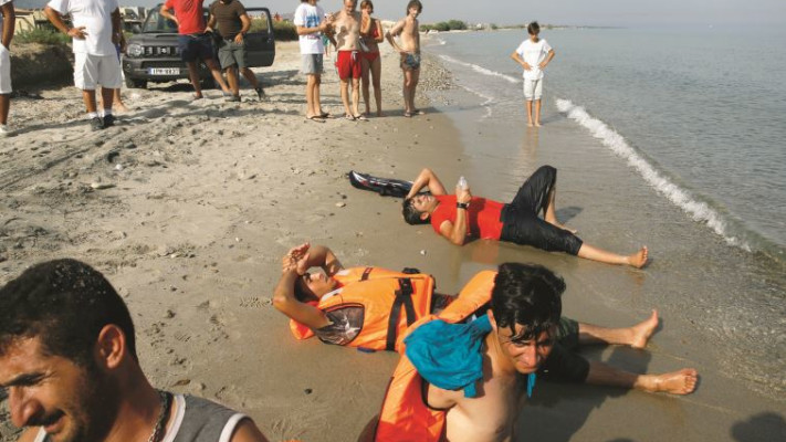 פליטים בחוף הים של קוס, האי קוס, מאיר בלייך