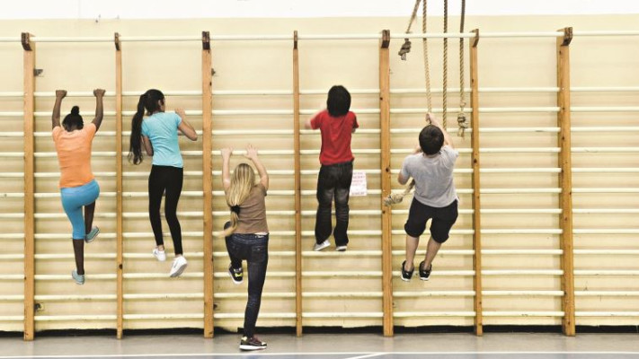 שיעור חינוך גופני בבית ספר. צילום: מורן מעיין