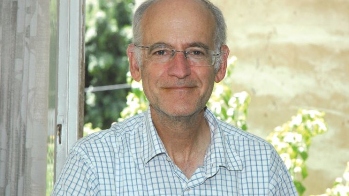 המשורר מירון ח. איזקסון